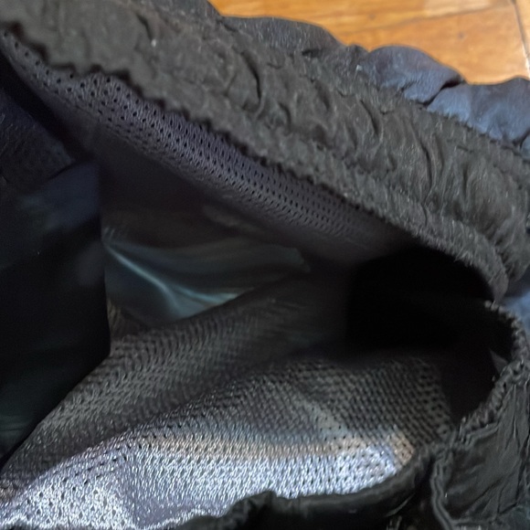 TWO Pacific Scene Men’s Lined Swim Trunks - Picture 15 of 16